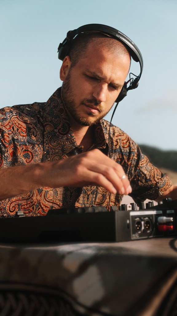 Jerry Spoon - producer, sound engineer and verified playlist curator